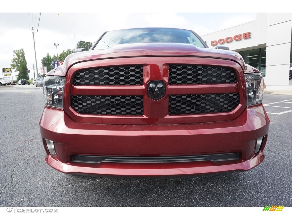 2018 1500 Express Crew Cab - Delmonico Red Pearl / Black/Diesel Gray photo #2