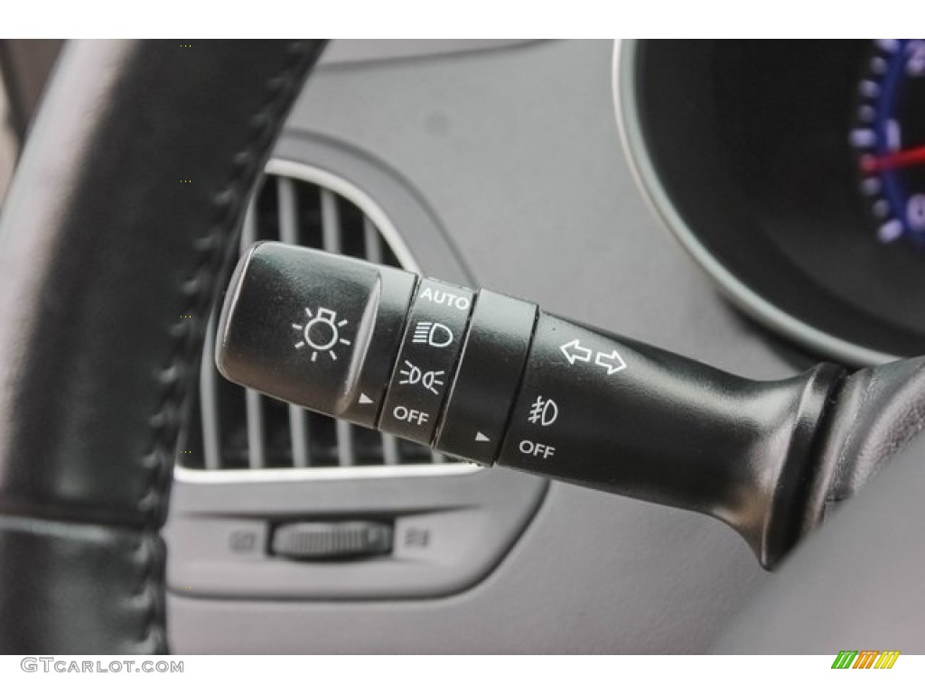 2012 Tucson Limited - Diamond Silver / Black/Saddle photo #32