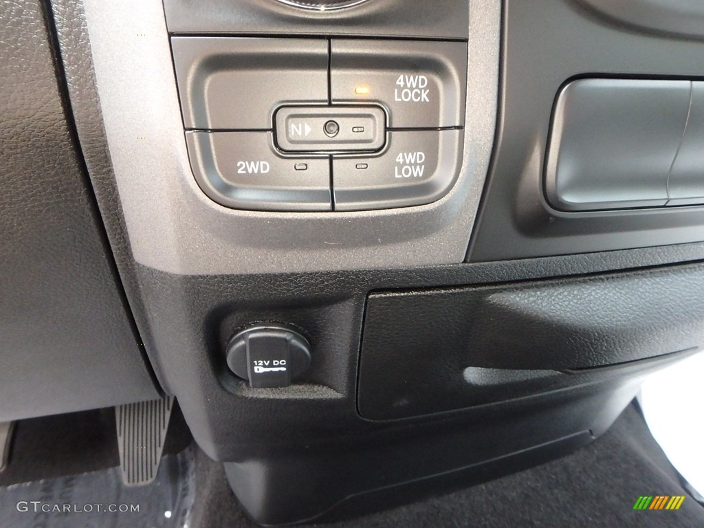 2019 Ram 1500 Classic Express Quad Cab 4x4 Controls Photos