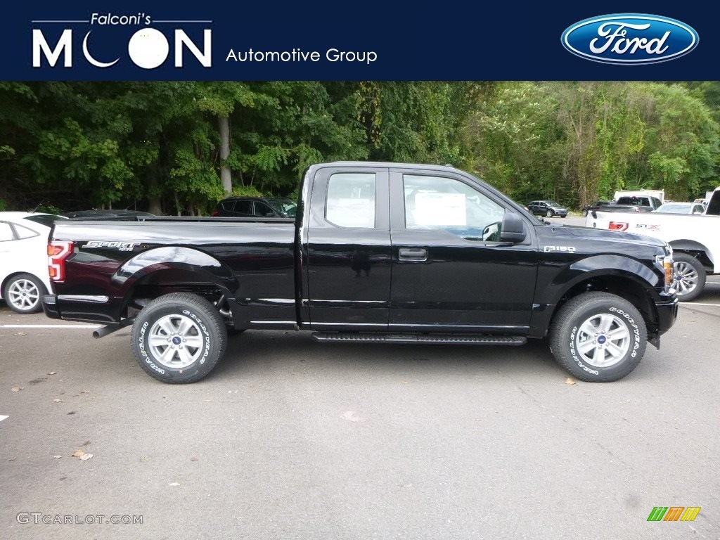 2018 F150 XL SuperCab 4x4 - Shadow Black / Earth Gray photo #1