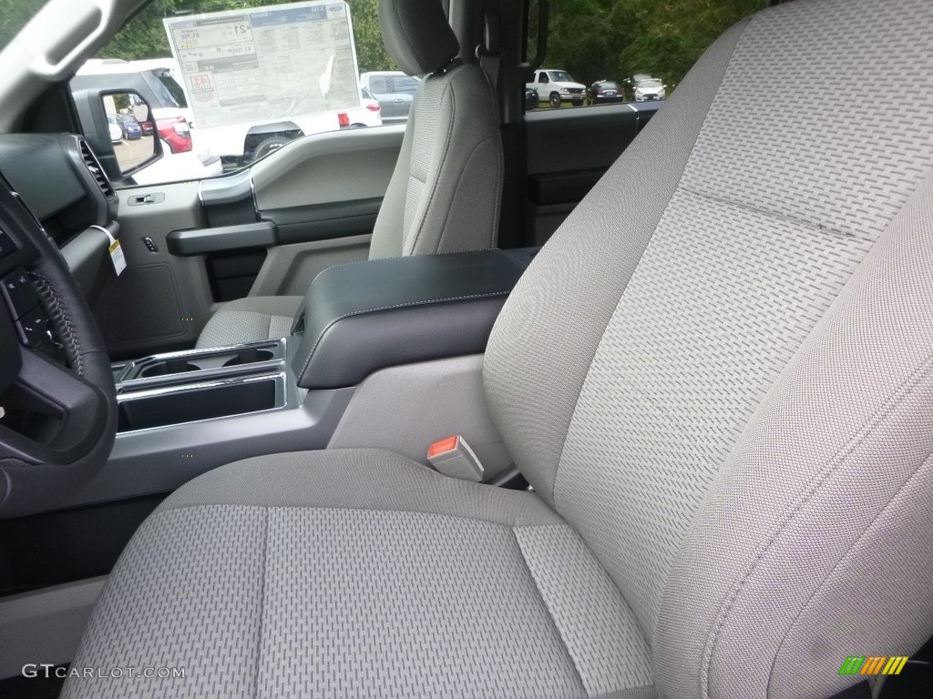 2018 F150 XLT SuperCrew 4x4 - Ingot Silver / Earth Gray photo #11