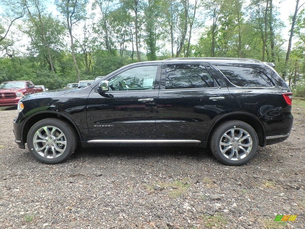 DB Black Crystal 2018 Dodge Durango Citadel AWD Exterior Photo #129380924