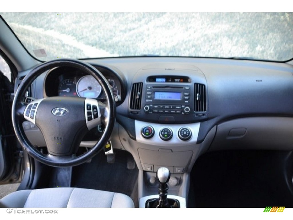 2009 Elantra SE Sedan - Carbon Gray / Gray photo #13