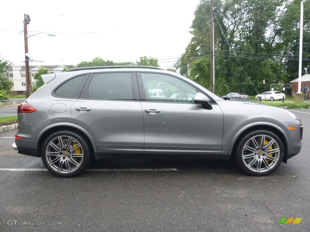 Meteor Grey Metallic 2016 Porsche Cayenne Turbo S Exterior Photo #129389702