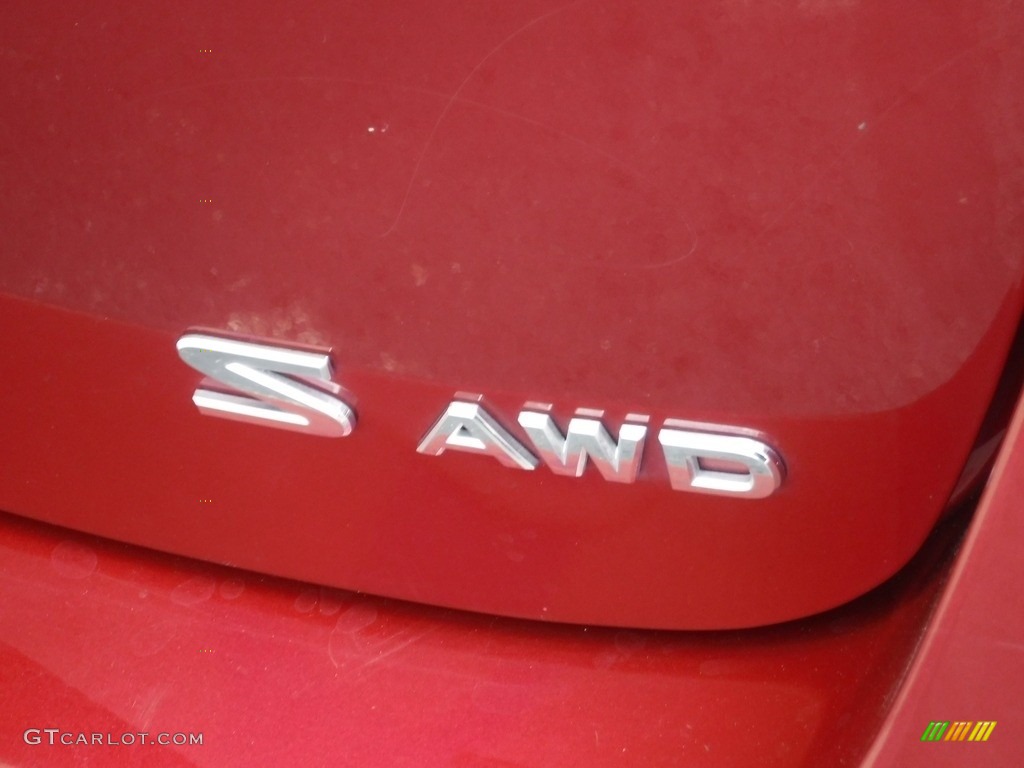 2009 Rogue S AWD - Venom Red / Gray photo #9