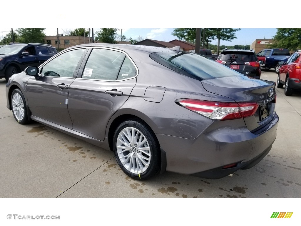 2019 Camry Hybrid XLE - Predawn Gray Mica / Black photo #2