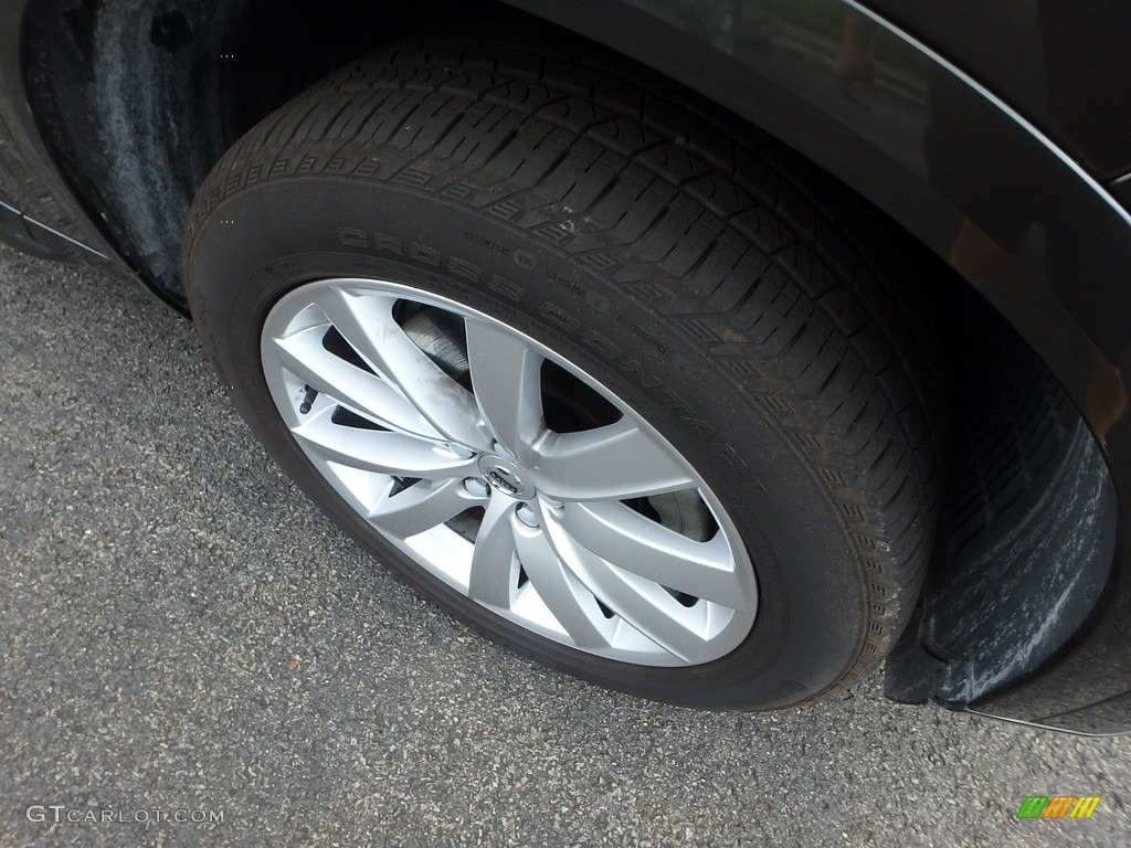 2018 XC90 T6 AWD Momentum - Pine Grey Metallic / Charcoal photo #10