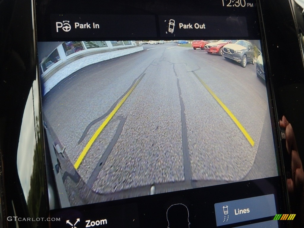 2018 XC90 T6 AWD Momentum - Pine Grey Metallic / Charcoal photo #25