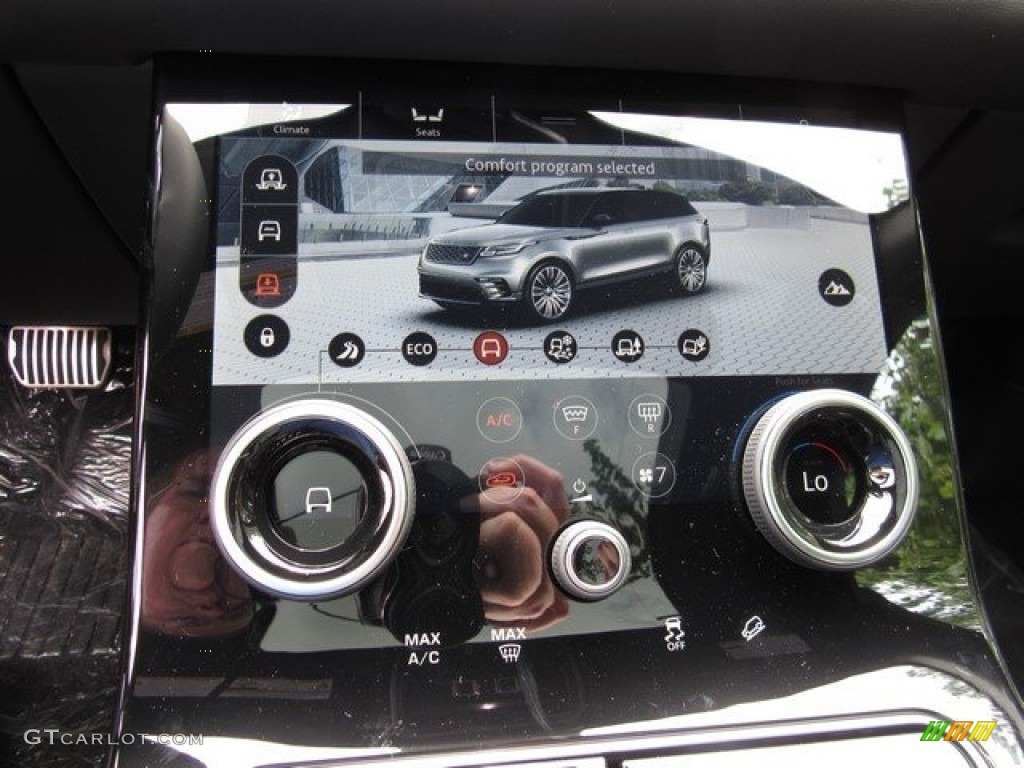 2019 Land Rover Range Rover Velar R-Dynamic HSE Controls Photo #129396062
