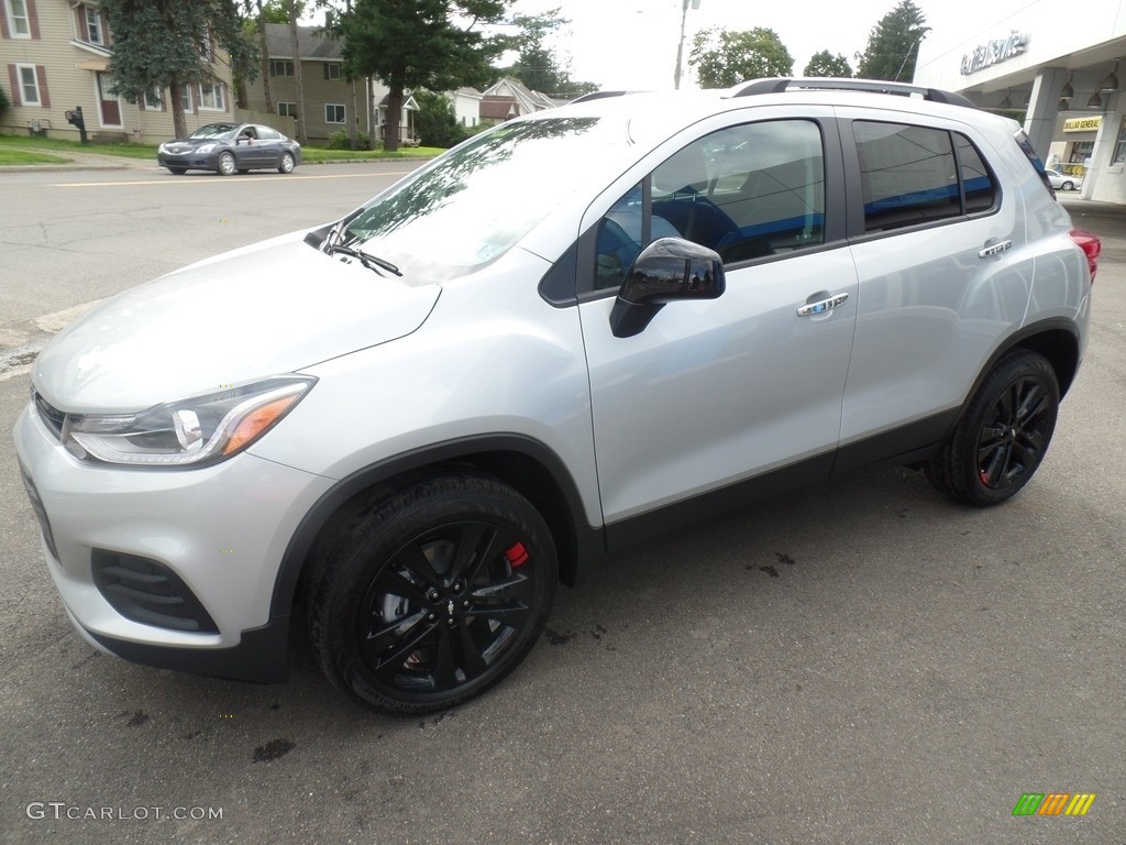 Silver Ice Metallic 2019 Chevrolet Trax LT AWD Exterior Photo #129396710
