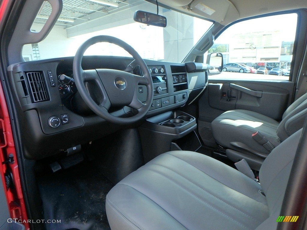 Medium Pewter Interior 2018 Chevrolet Express 2500 Cargo WT Photo #129396929