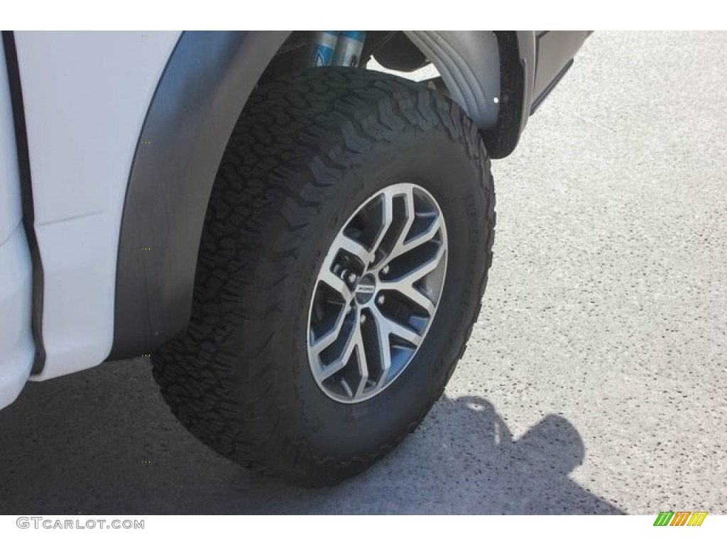 2017 F150 SVT Raptor SuperCrew 4x4 - Oxford White / Raptor Black photo #13