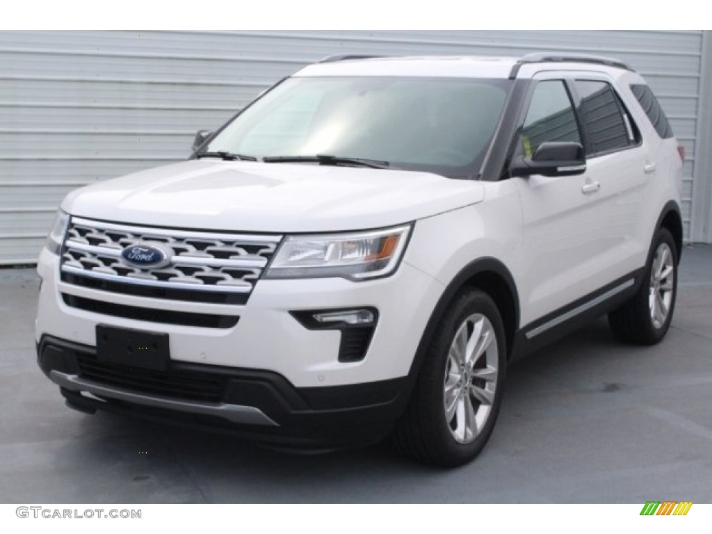 2018 Explorer XLT - White Platinum / Ebony Black photo #3
