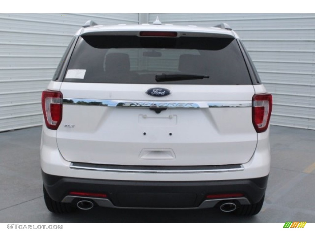 2018 Explorer XLT - White Platinum / Ebony Black photo #8