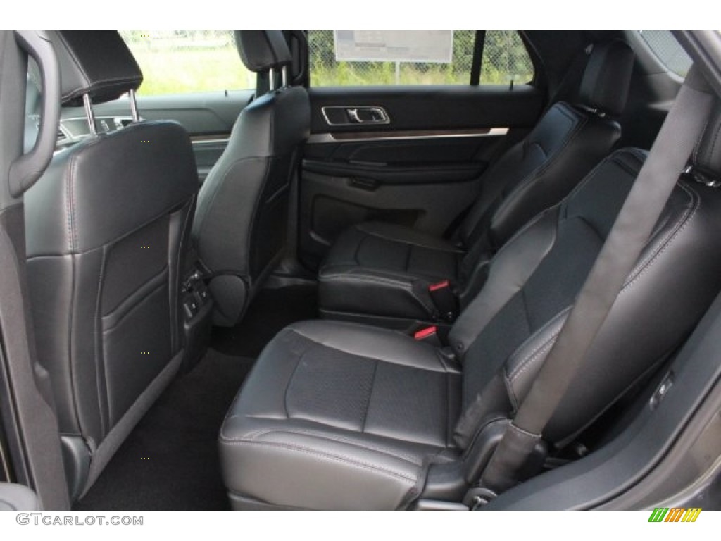 2018 Explorer Limited - Magnetic Metallic / Ebony Black photo #25