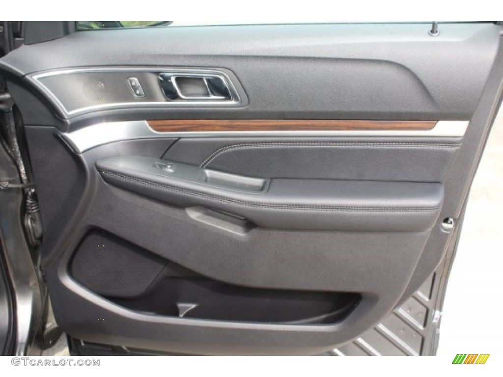 2018 Explorer Limited - Magnetic Metallic / Ebony Black photo #32