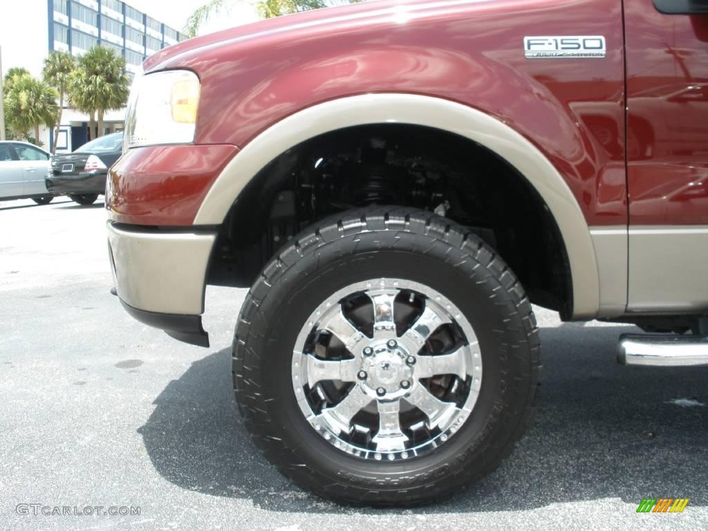 2006 F150 Lariat SuperCab 4x4 - Dark Toreador Red Metallic / Tan photo #10