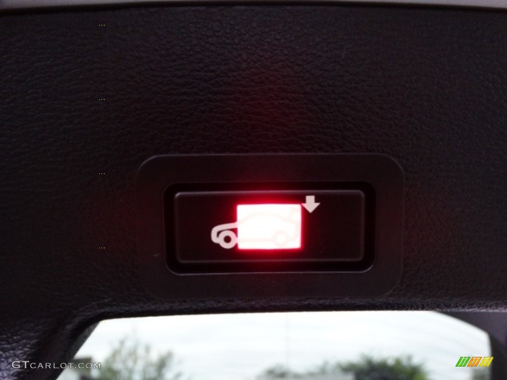 2010 X6 M  - Alpine White / Bamboo Beige photo #24