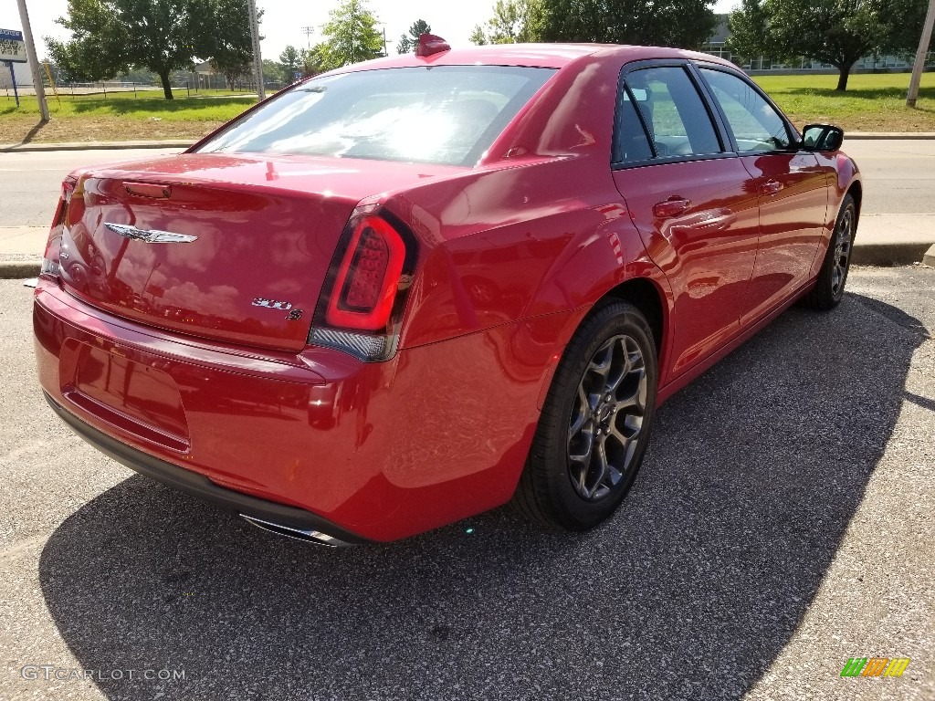 2016 300 S AWD - Redline Red Tri-Coat Pearl / Black photo #3