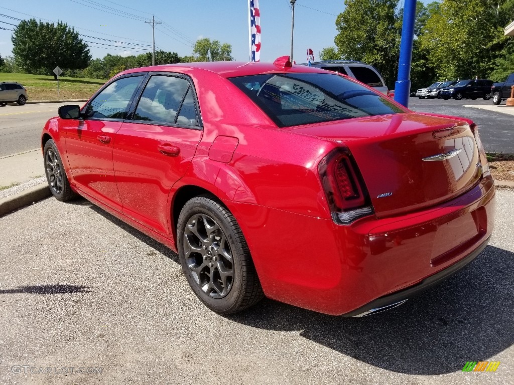 2016 300 S AWD - Redline Red Tri-Coat Pearl / Black photo #5
