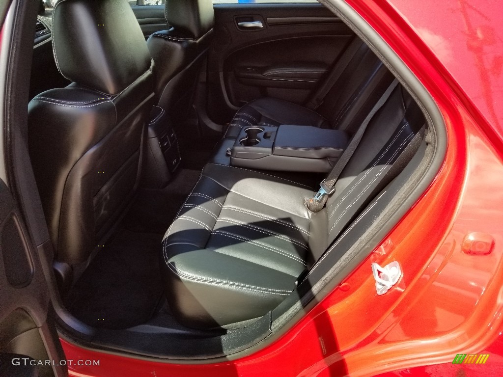 2016 300 S AWD - Redline Red Tri-Coat Pearl / Black photo #13