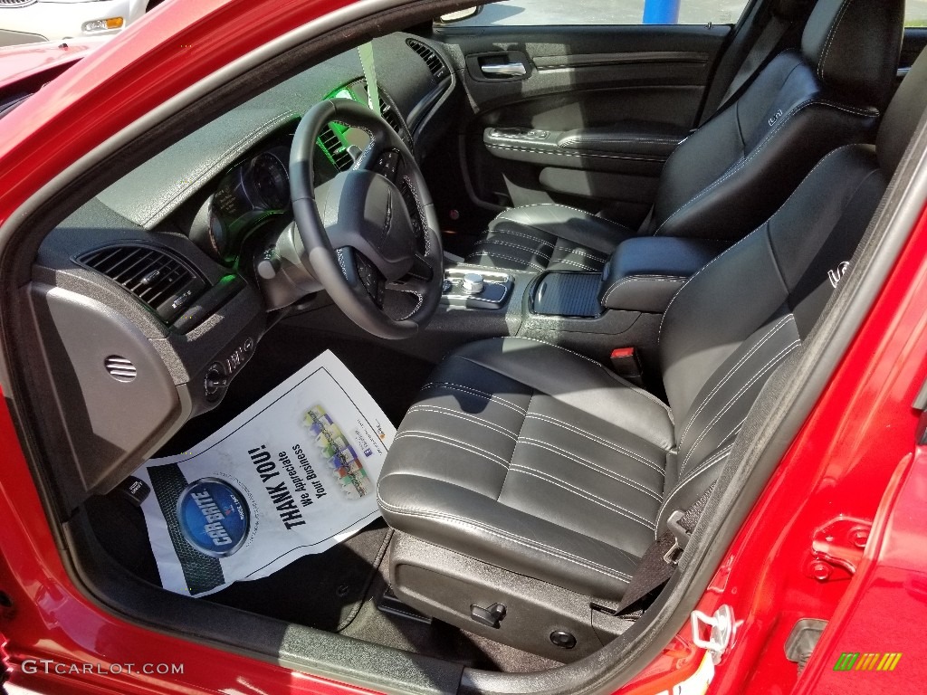 2016 300 S AWD - Redline Red Tri-Coat Pearl / Black photo #16