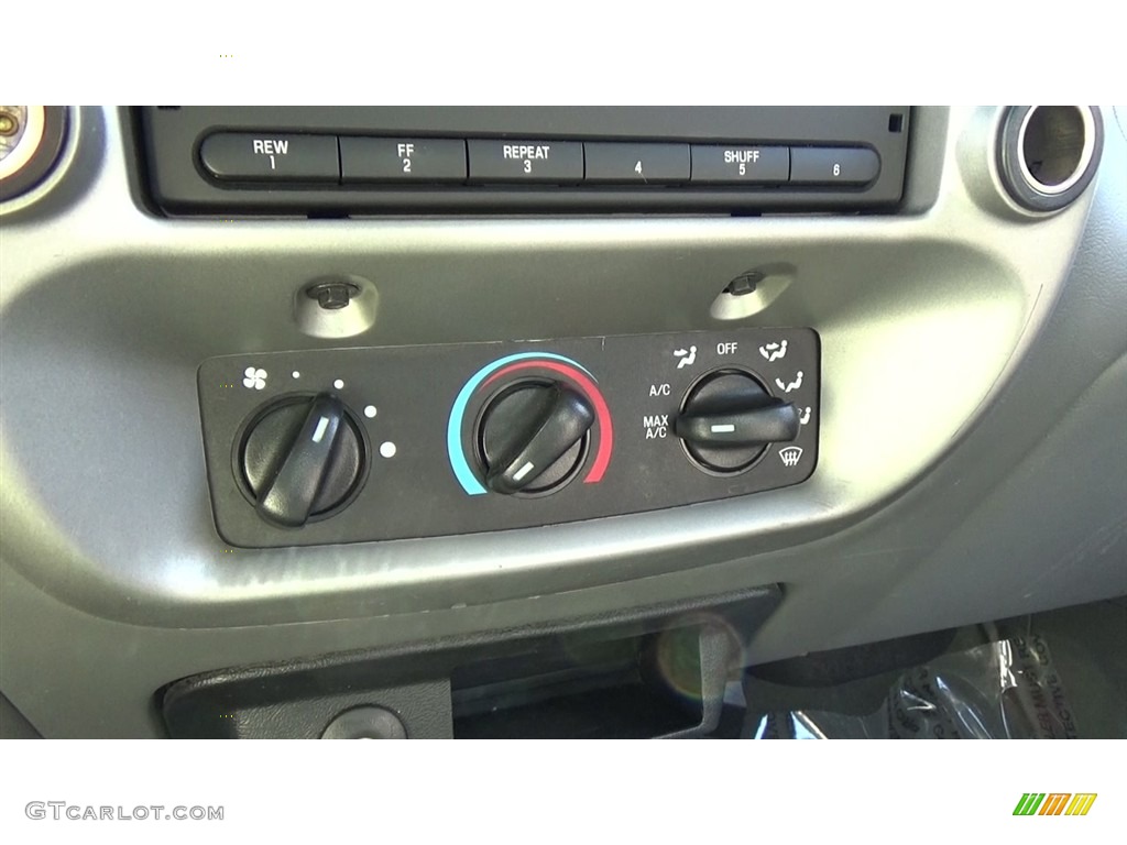 2009 Ranger XLT SuperCab - Vista Blue Metallic / Medium Dark Flint photo #15