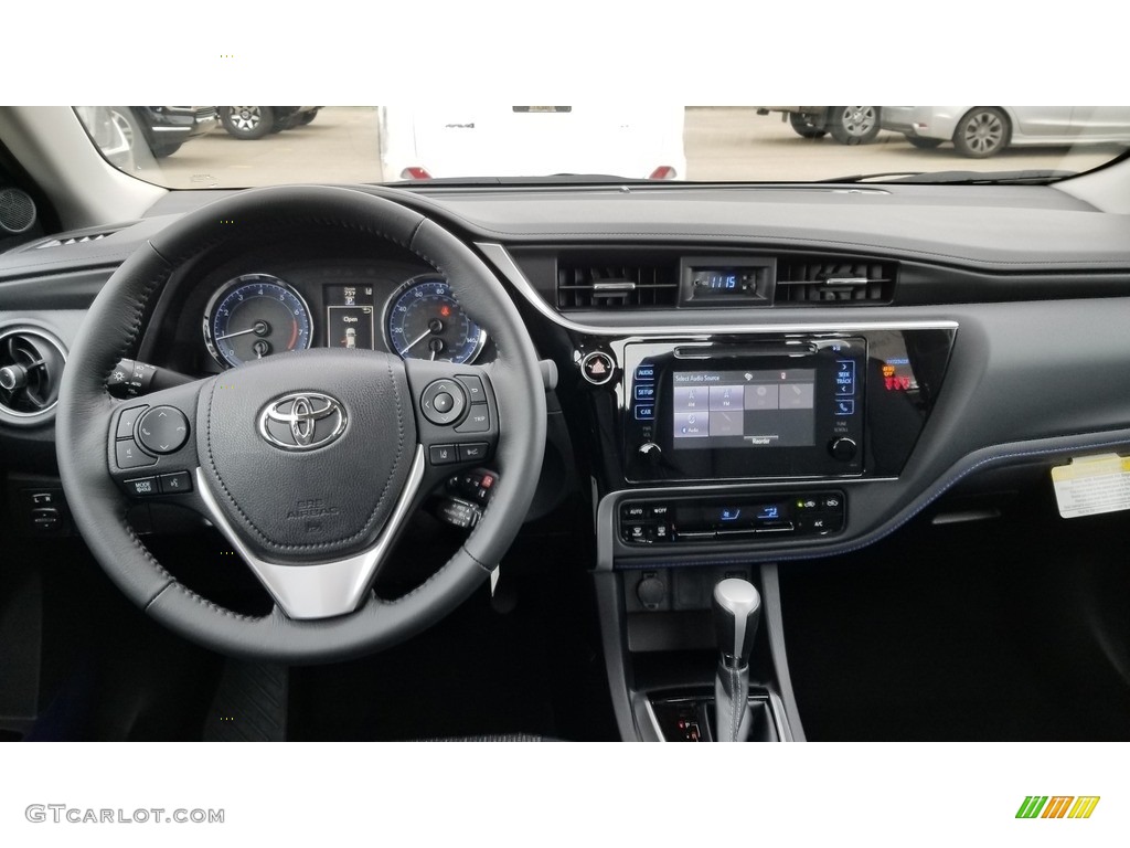 2019 Toyota Corolla SE Black Dashboard Photo #129419826