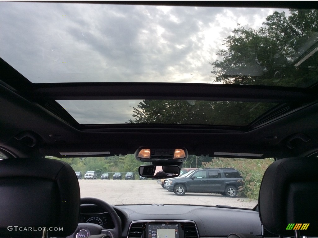 2019 Grand Cherokee High Altitude 4x4 - Sangria Metallic / Black photo #20