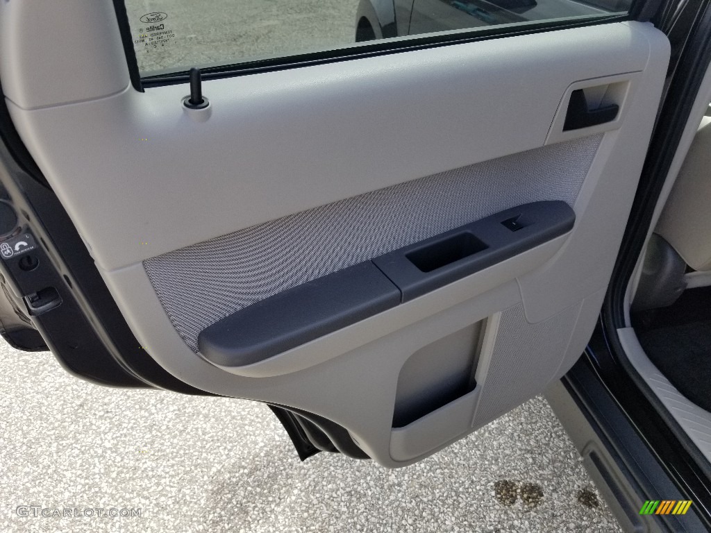 2012 Escape XLT V6 - Ebony Black / Stone photo #15
