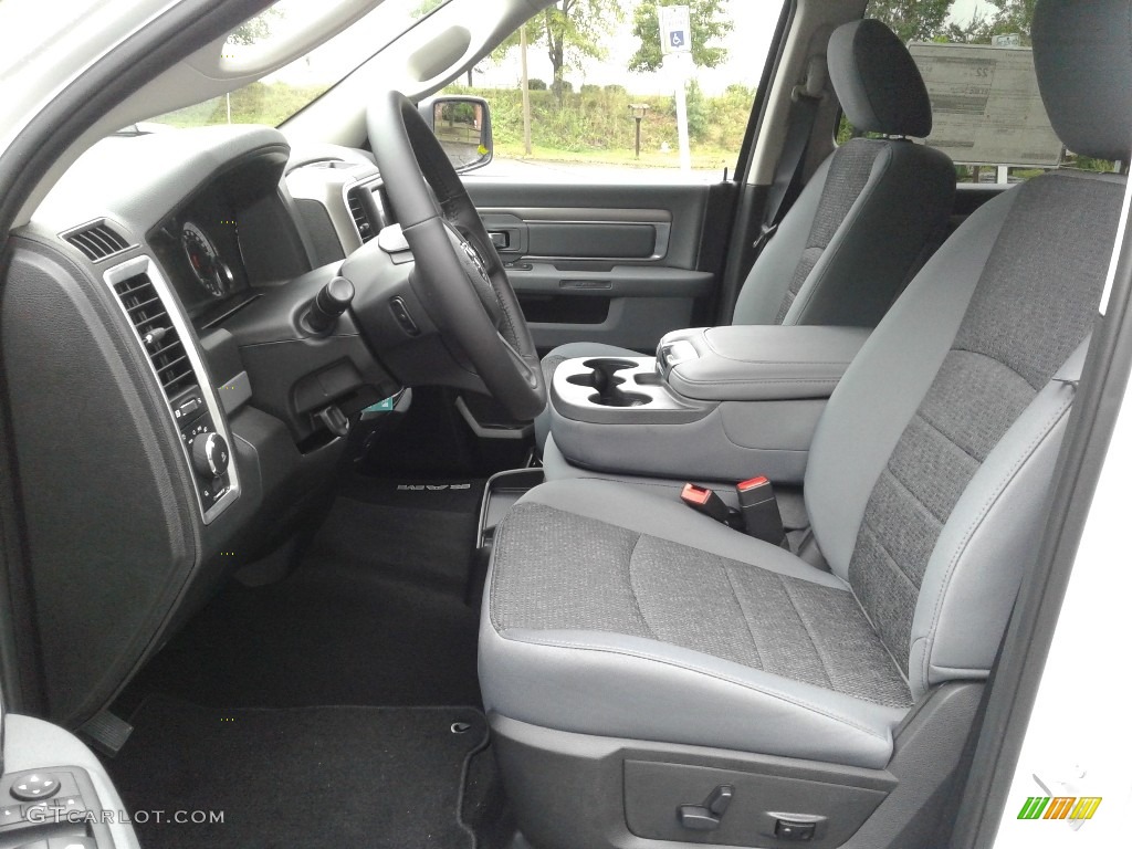Black/Diesel Gray Interior 2018 Ram 1500 Big Horn Crew Cab 4x4 Photo #129427776