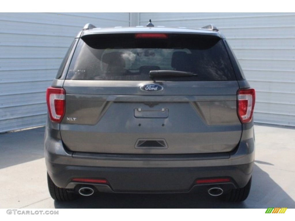 2018 Explorer XLT - Magnetic Metallic / Ebony Black photo #8