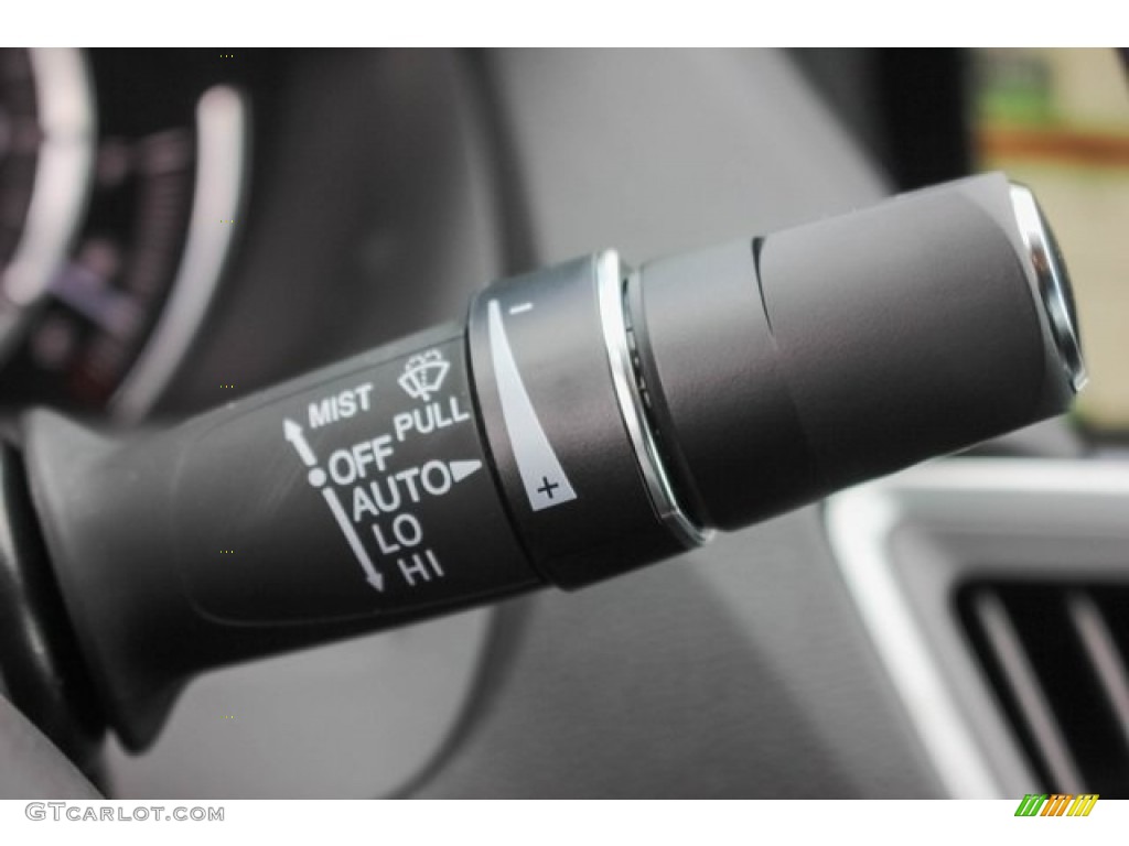 2018 Acura TLX V6 SH-AWD Technology Sedan Controls Photo #129430470
