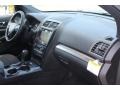 2018 Magnetic Metallic Ford Explorer XLT  photo #35