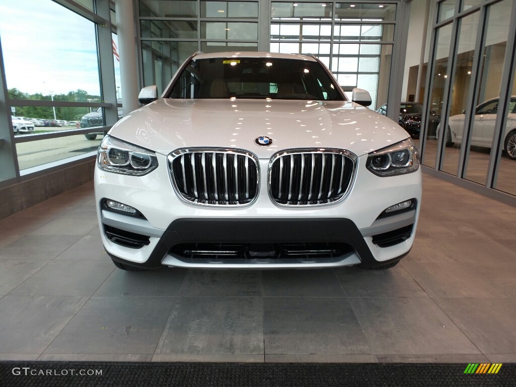 2019 X3 xDrive30i - Mineral White Metallic / Cognac photo #4