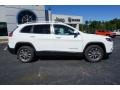 2019 Bright White Jeep Cherokee Latitude Plus  photo #10