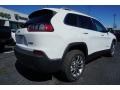 2019 Bright White Jeep Cherokee Latitude Plus  photo #11