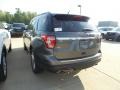 2018 Magnetic Metallic Ford Explorer XLT 4WD  photo #3