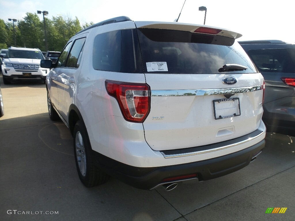 2018 Explorer XLT 4WD - White Platinum / Ebony Black photo #3