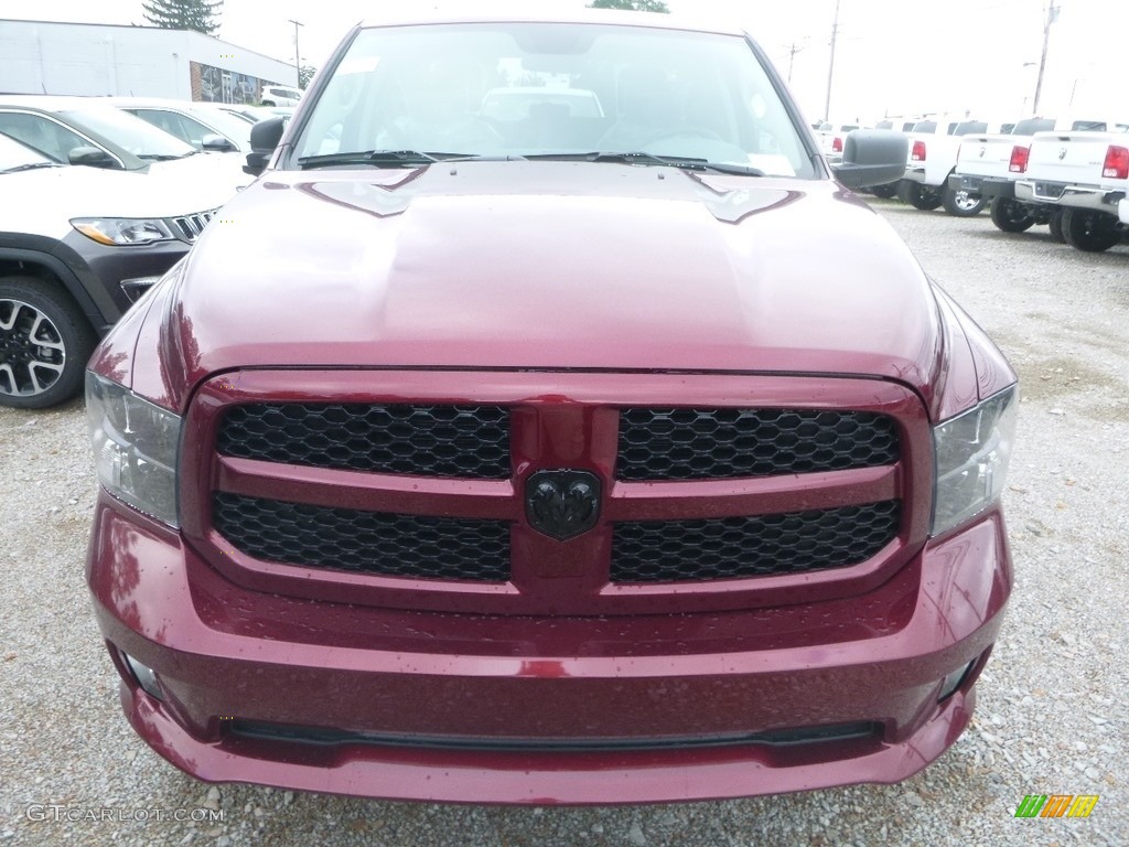 2019 1500 Classic Express Quad Cab 4x4 - Delmonico Red Pearl / Black photo #7