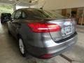 Magnetic - Focus SE Sedan Photo No. 3