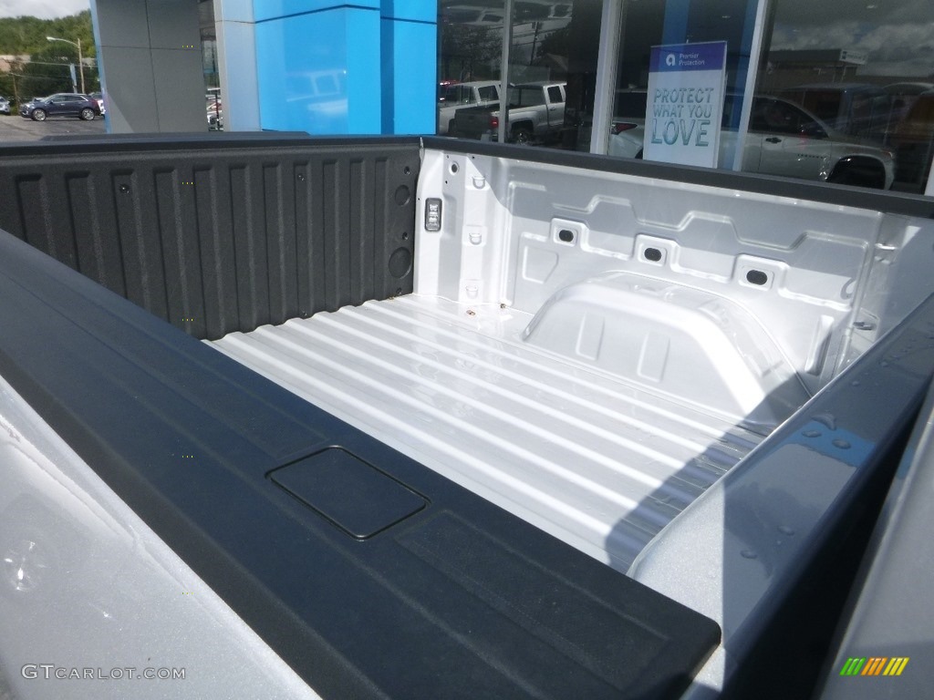 2019 Silverado 1500 RST Crew Cab 4WD - Silver Ice Metallic / Jet Black photo #12