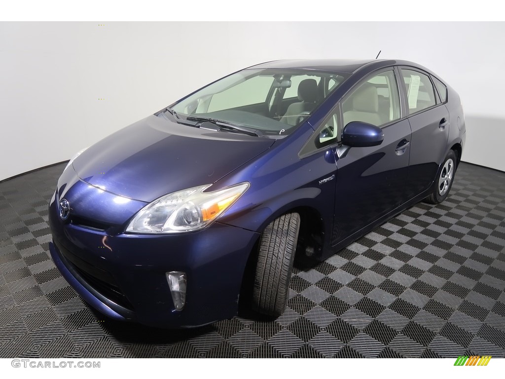 2013 Prius Two Hybrid - Nautical Blue Metallic / Dark Gray photo #7