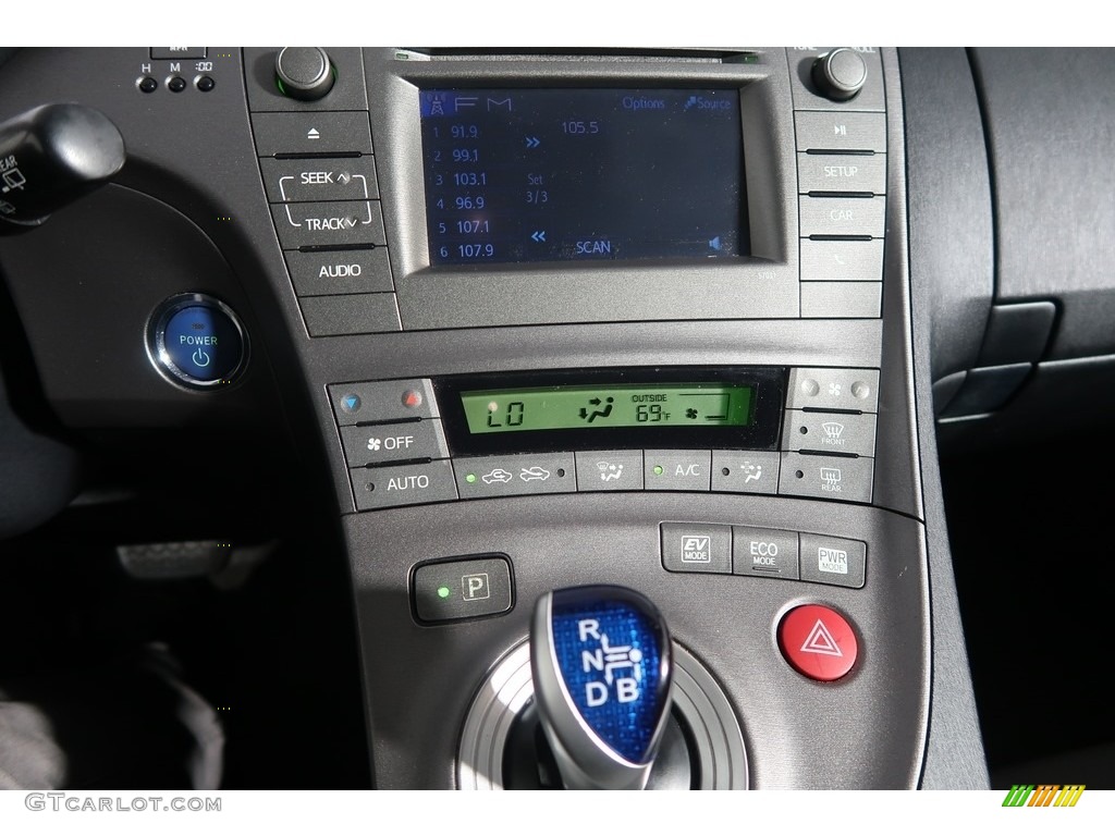 2013 Prius Two Hybrid - Nautical Blue Metallic / Dark Gray photo #19