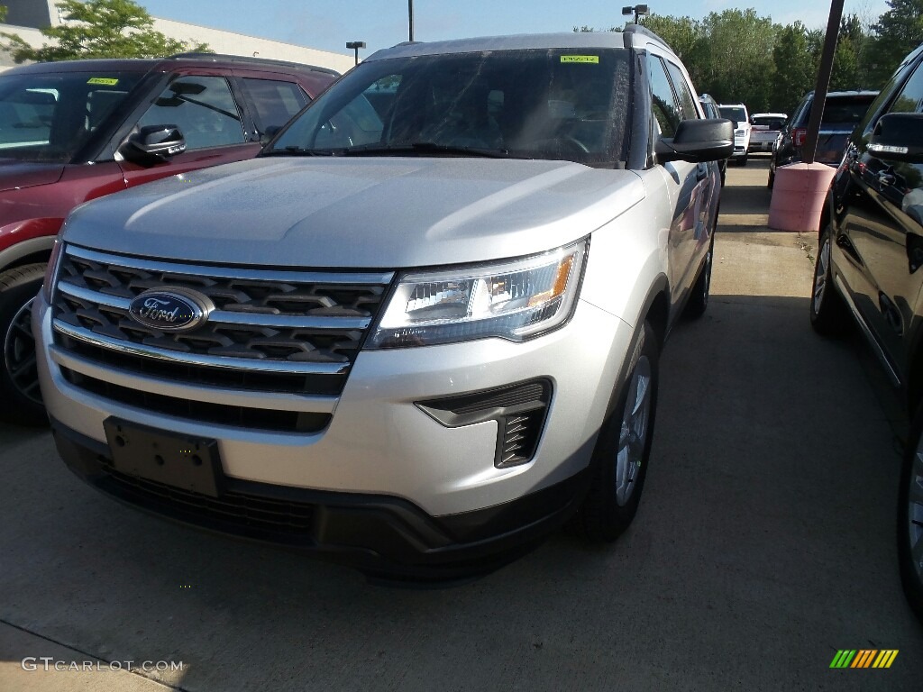 2018 Explorer FWD - Ingot Silver / Medium Stone photo #1