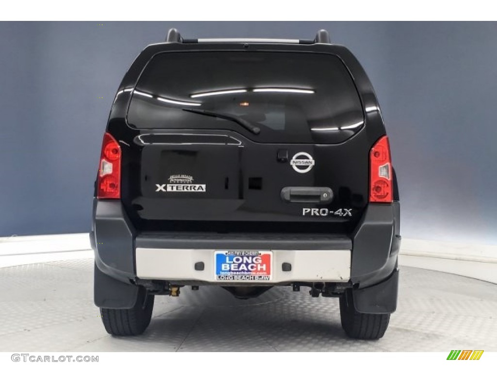 2015 Xterra PRO-4X 4x4 - Super Black / PRO-4X Gray/Steel photo #3