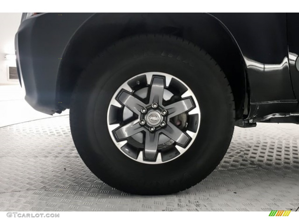 2015 Xterra PRO-4X 4x4 - Super Black / PRO-4X Gray/Steel photo #8