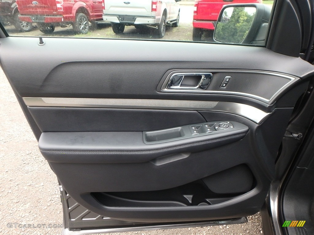 2018 Explorer XLT 4WD - Magnetic Metallic / Ebony Black photo #15