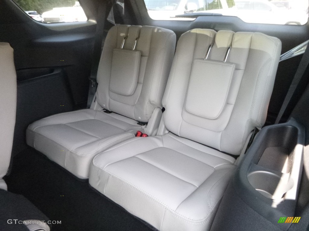 2018 Explorer XLT 4WD - Burgundy Velvet / Medium Stone photo #9