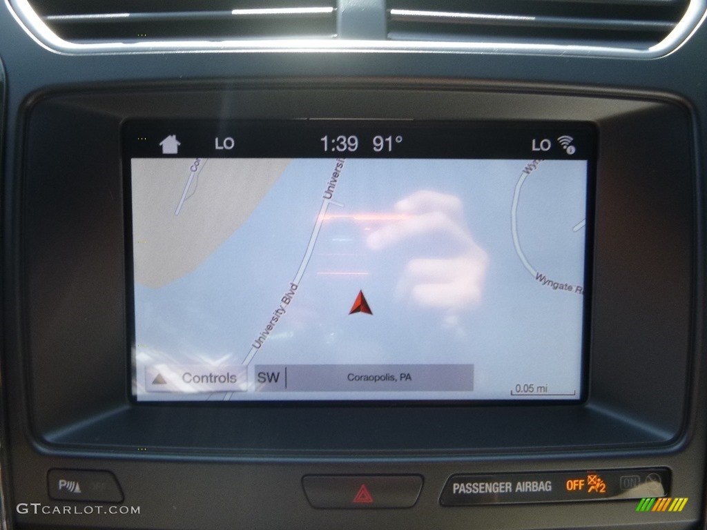 2018 Explorer XLT 4WD - Burgundy Velvet / Medium Stone photo #13